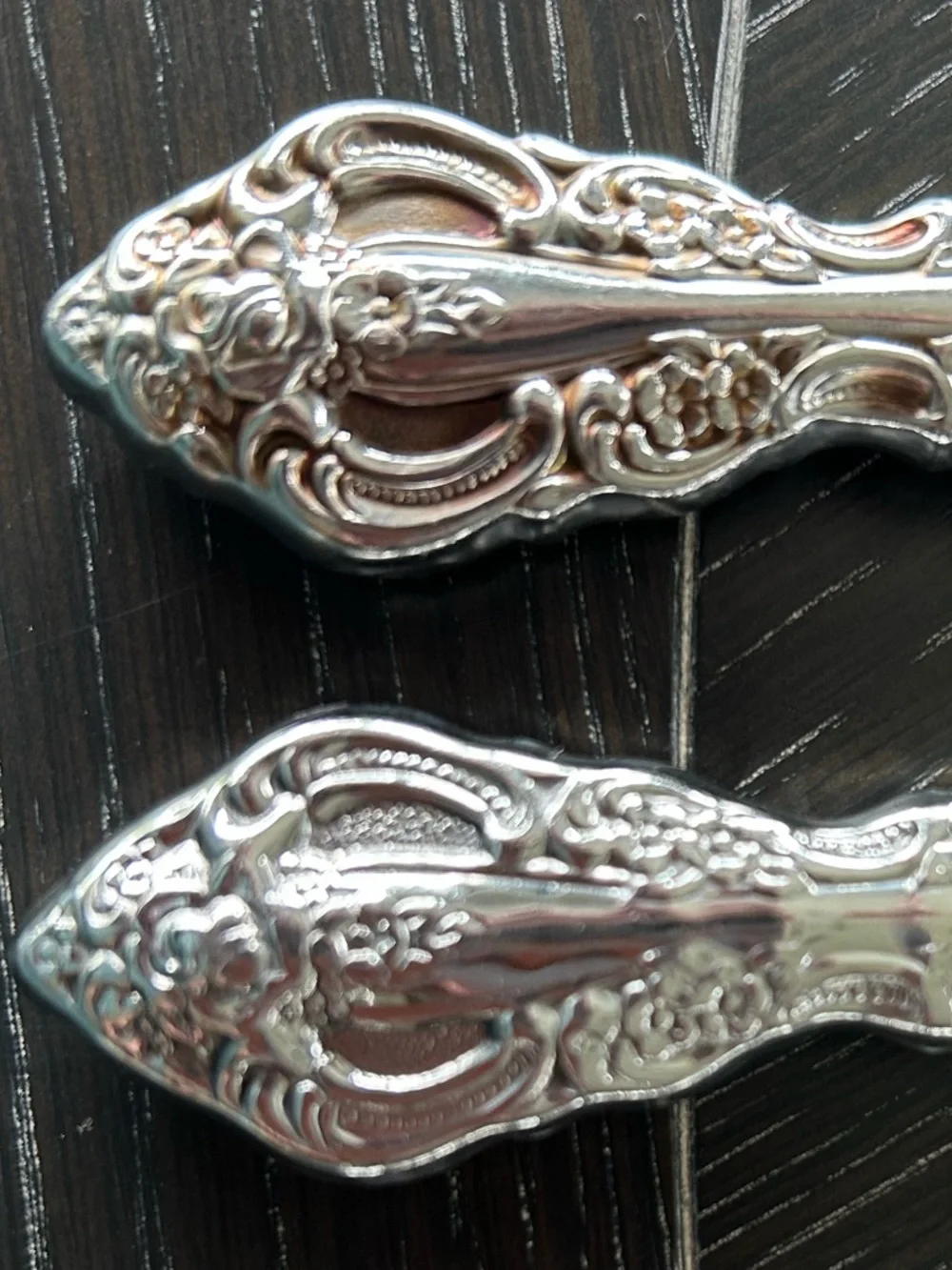 Vintage ONEIDA MICHAELANGELO Dinner Knives Set of 3 Stainless Ornate